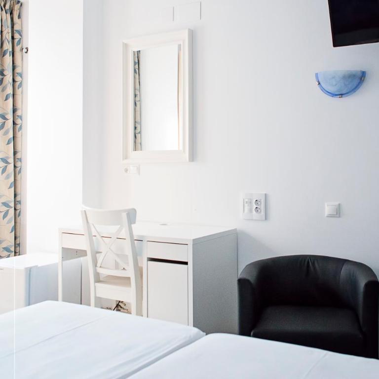 Hotel Eliseos - Habitación Doble - 1 o 2 camas - 4