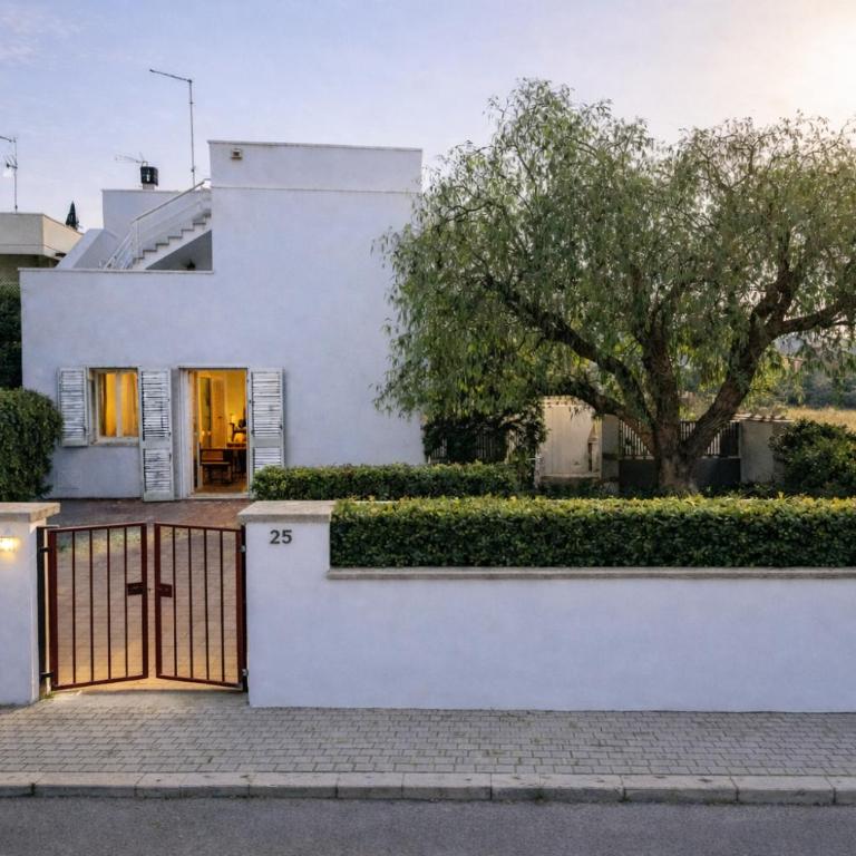 Paolo&Claudia - La Casa Di Mare by Salento Mare Cielo Travel Slow Live More - Three-Bedroom Vacation Home - 2