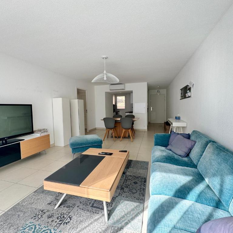 Appart 2 Chambres Charley super emplacement et parking - Appartement 2 Chambres - 1