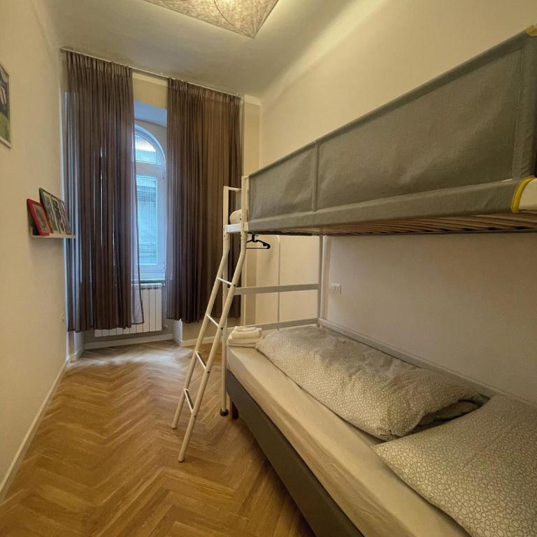 House 1826 in the Marine Heart of Trieste - Appartamento con 2 Camere da Letto - 24