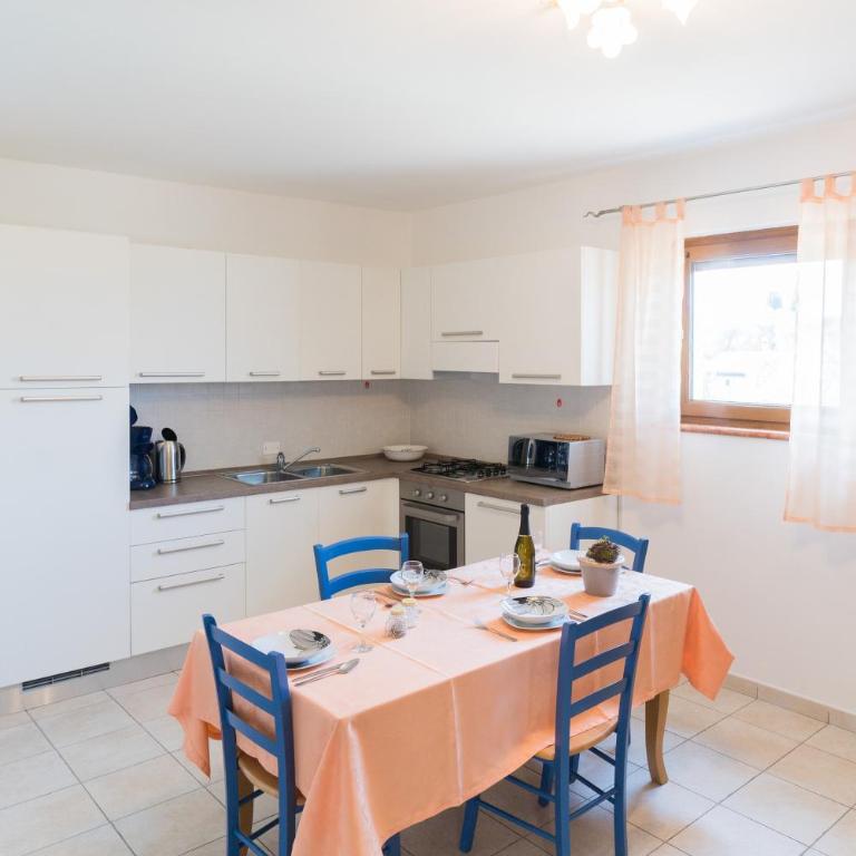 Appartamenti Ceccherini Debora Alice - Casa con 2 Camere da Letto - 6