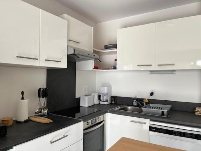 Le 25 degrés, T2 lumineux à 2 pas de la plage du Mauret - One-Bedroom Apartment - 20