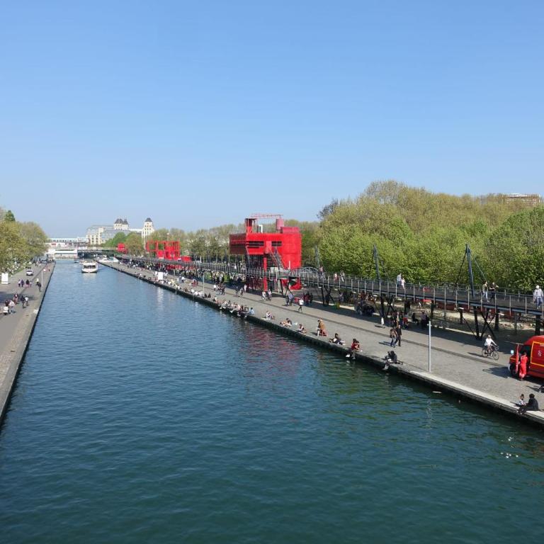 Charmant appartement à côté du canal de l'Ourcq - Appartement - 11