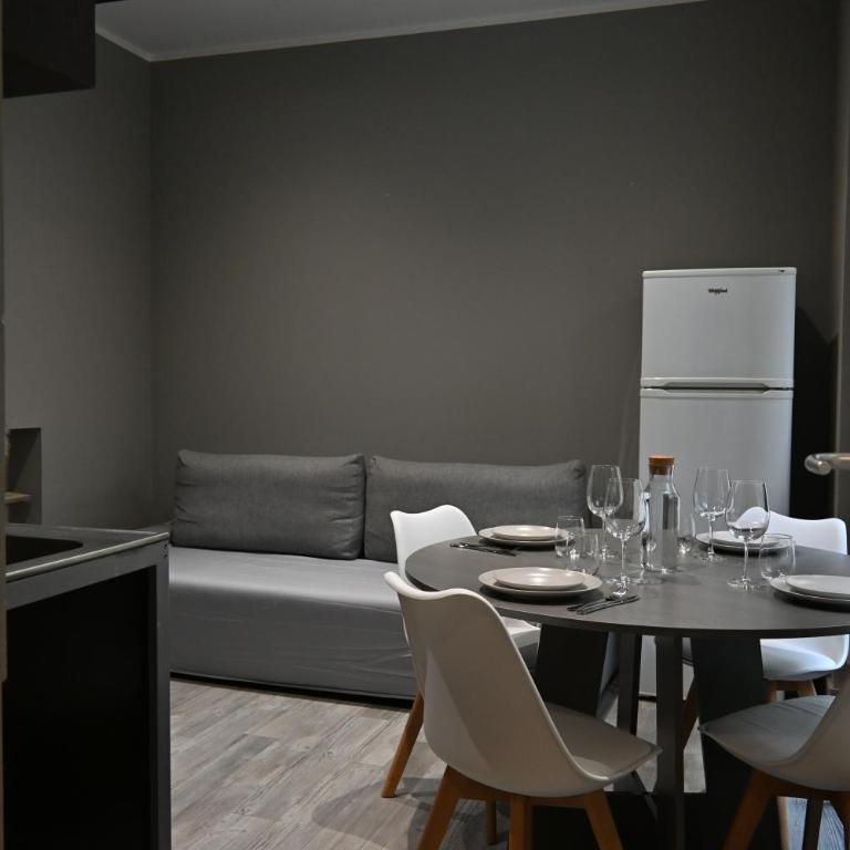 Elegante Bilocale a 10 min da Porta Nuova - Appartamento con 2 Camere da Letto - 2