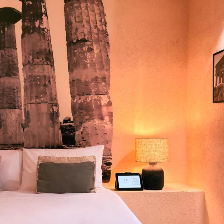 Bìfara Rooms - Double Room with Balcony - 1