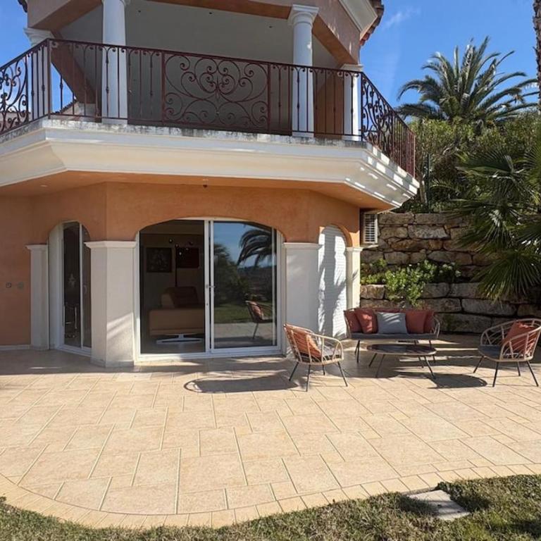 Rez de jardin dans Villas calme 100 m2 - Casa con 1 Camera da Letto - 2