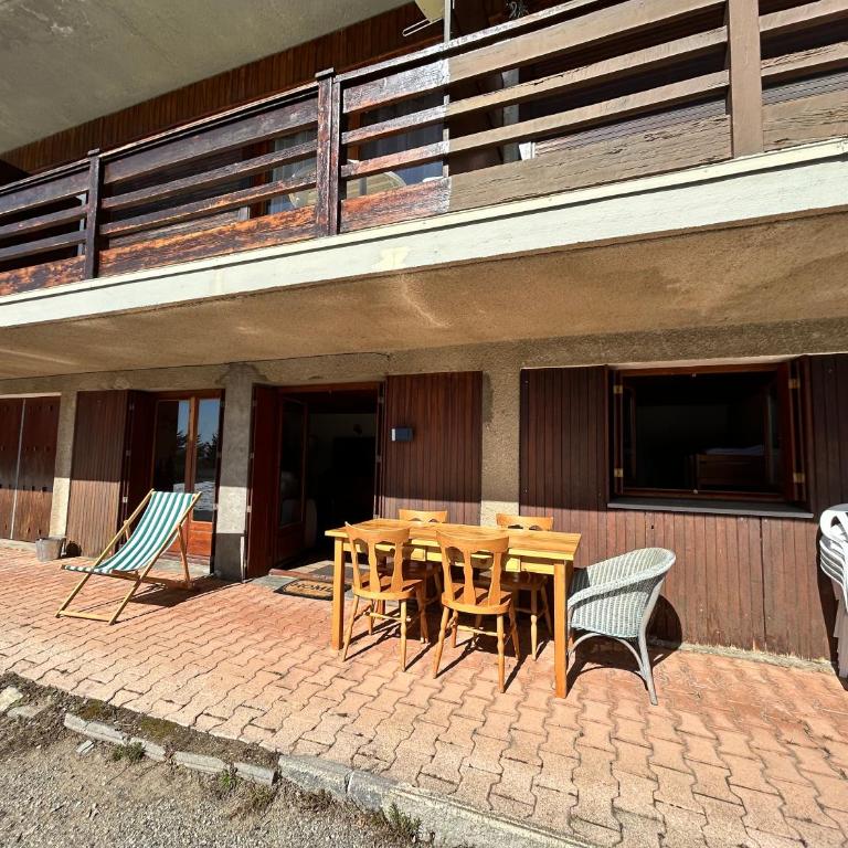 Appartement Rez de jardin Le refuge aux cerfs - Appartement - Vue sur Jardin - 32