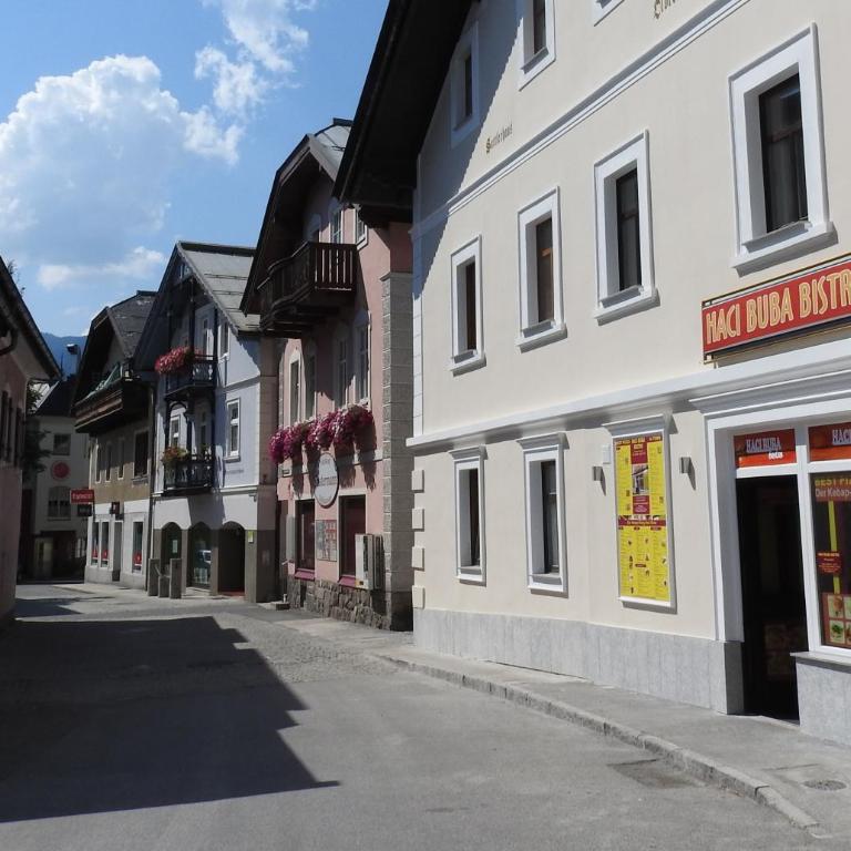 Saalfelden City Center - Two-Bedroom Apartment - Top 3 - 1