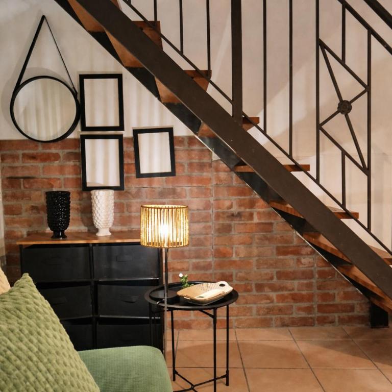 Bedda Matri Loft - One-Bedroom Apartment with Terrace - 1