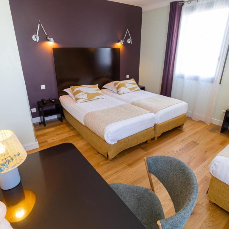 Hôtel les jardins du canal - piscine chauffée à 28 degrés - parking gratuit - garage - bornes électriques - accueil vélos et motos - kids friendly-solaire ecoresponsable - Chambre Triple Standard - 5