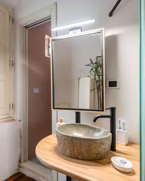 Spacious 2BR Apartment for Families Central & Quiet Pisa - Appartamento - 14