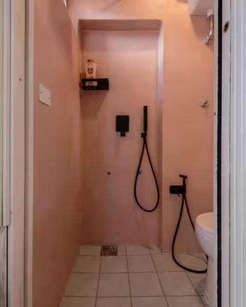 Spacious 2BR Apartment for Families Central & Quiet Pisa - Appartamento - 16