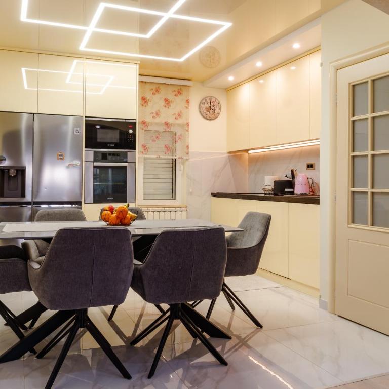 Villa Dragana with heading swimming pool and parking - Vila sa Sopstvenim Bazenom - 30