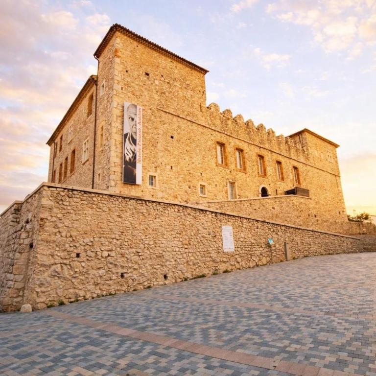 Old Town Antibes Apartment with AC 320m from Beach - Appartement Supérieur - 19