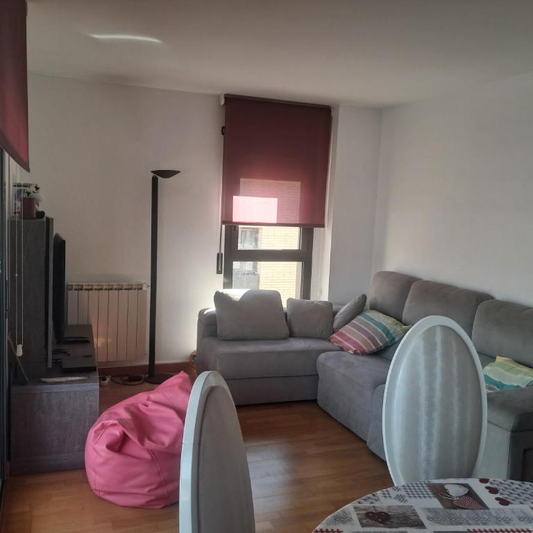 Espacioso dúplex de 3 habitaciones con piscina y parking - Apartamento - 14