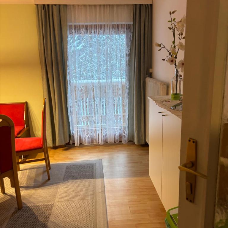 Ferienwohnung Marianne - Apartment mit 2 Schlafzimmern - 2