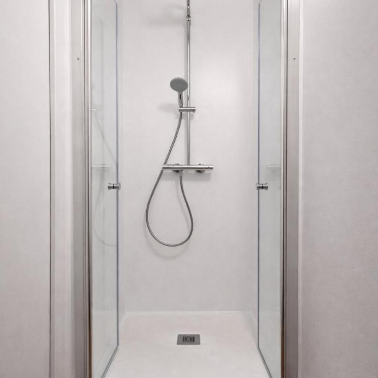 LA MAISON FIVES - Esprit Hôtel Design - Lille - Chambre Double avec Salle de Bains Privative - 4