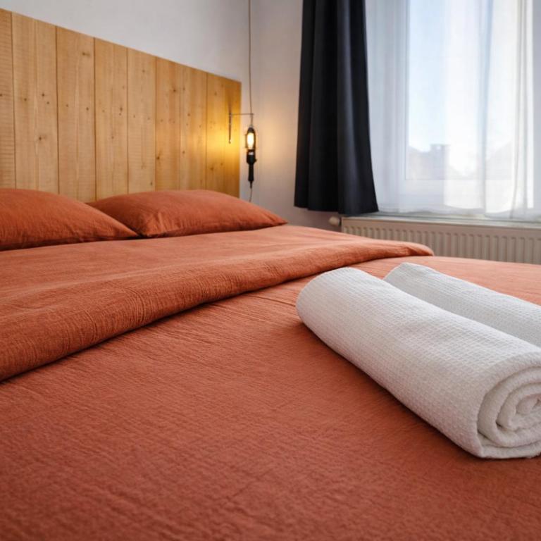 LA MAISON FIVES - Esprit Hôtel Design - Lille - Chambre Double avec Salle de Bains Privative - 7