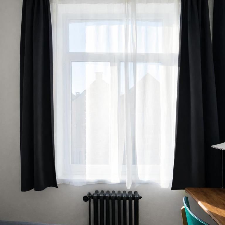 LA MAISON FIVES - Esprit Hôtel Design - Lille - Chambre Double avec Salle de Bains Privative - 9