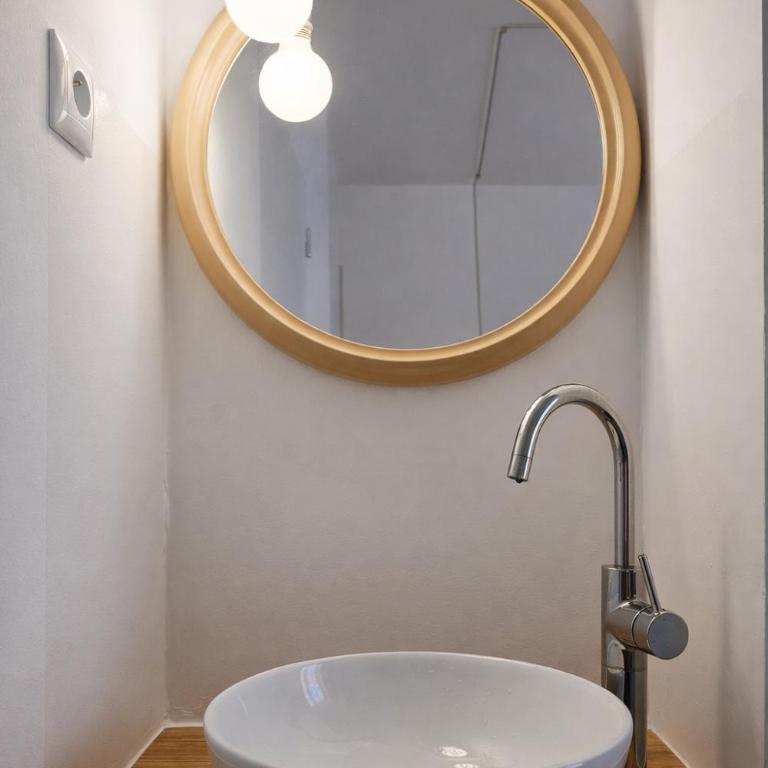 LA MAISON FIVES - Esprit Hôtel Design - Lille - Chambre Double avec Salle de Bains Privative - 9