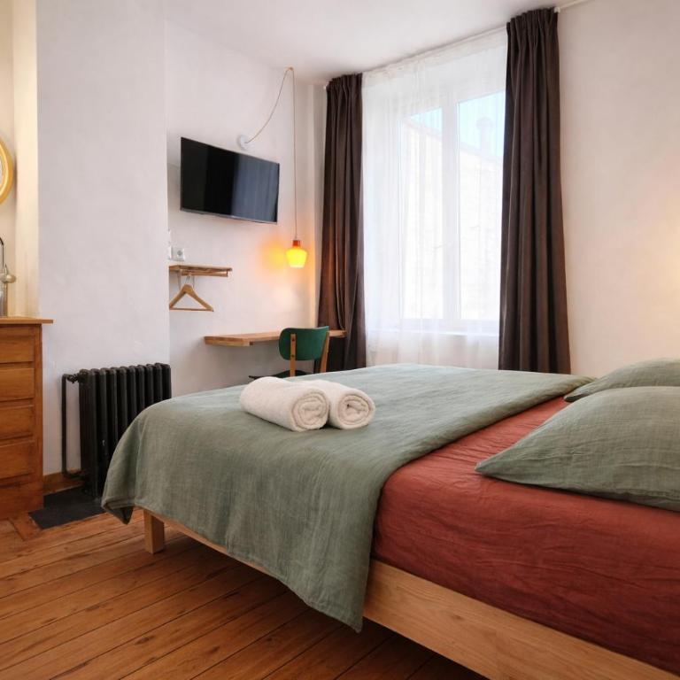 LA MAISON FIVES - Esprit Hôtel Design - Lille - Chambre Double avec Salle de Bains Privative - 11