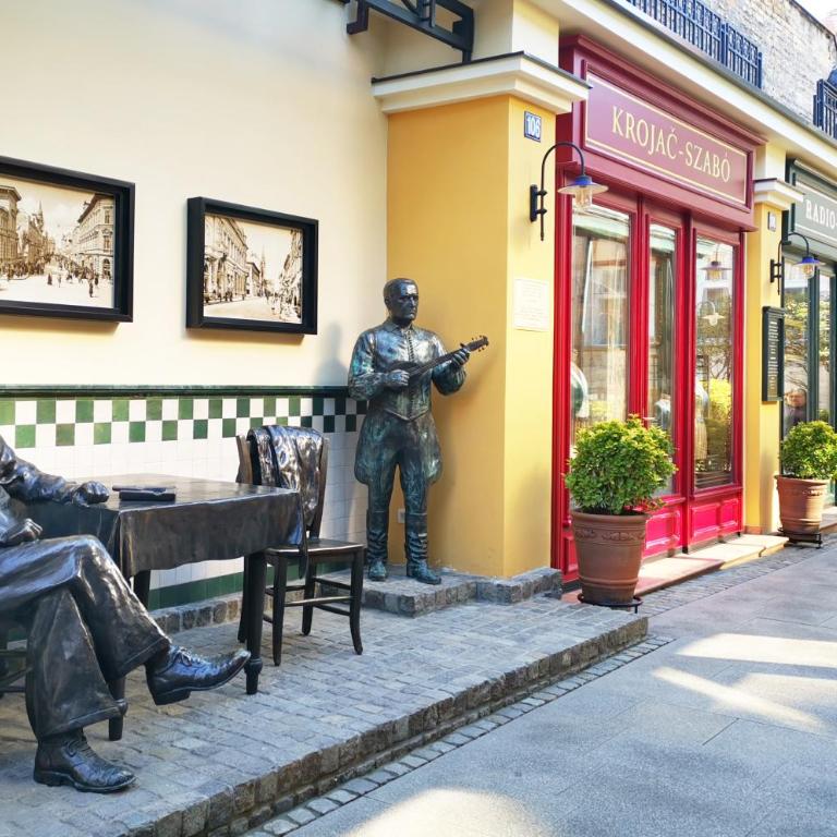 Butterfly Cozy Apartment - One-Bedroom Apartment - 39