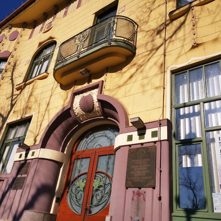 Butterfly Cozy Apartment - One-Bedroom Apartment - 44