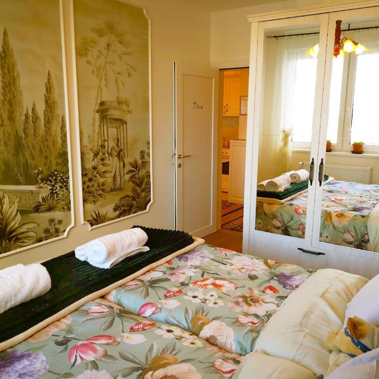 Butterfly Cozy Apartment - One-Bedroom Apartment - 24