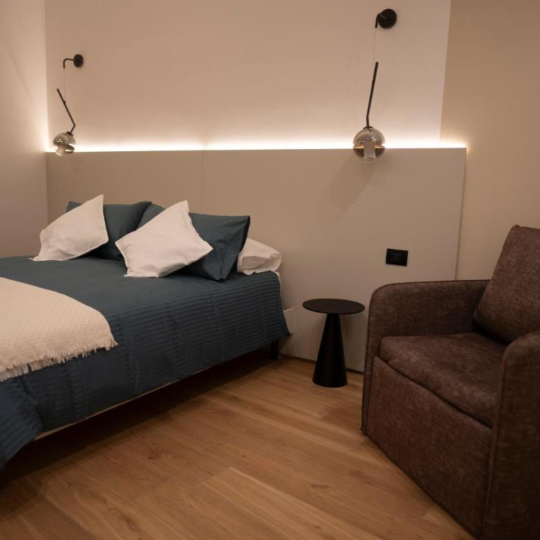 Primo Piano Acireale - Room & Relax - Camera Matrimoniale con Letto Supplementare - 10