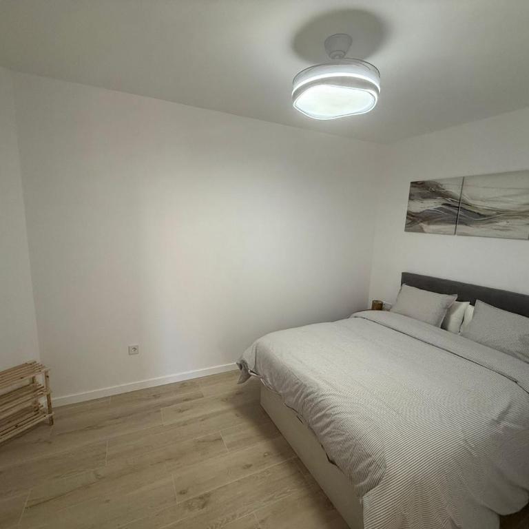 Independent Apartment At Villa Noelia Benalmádena With Private Pool, Garden & Parking - One-Bedroom House - 11