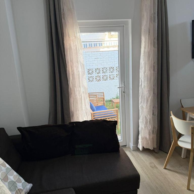 Independent Apartment At Villa Noelia Benalmádena With Private Pool, Garden & Parking - One-Bedroom House - 22