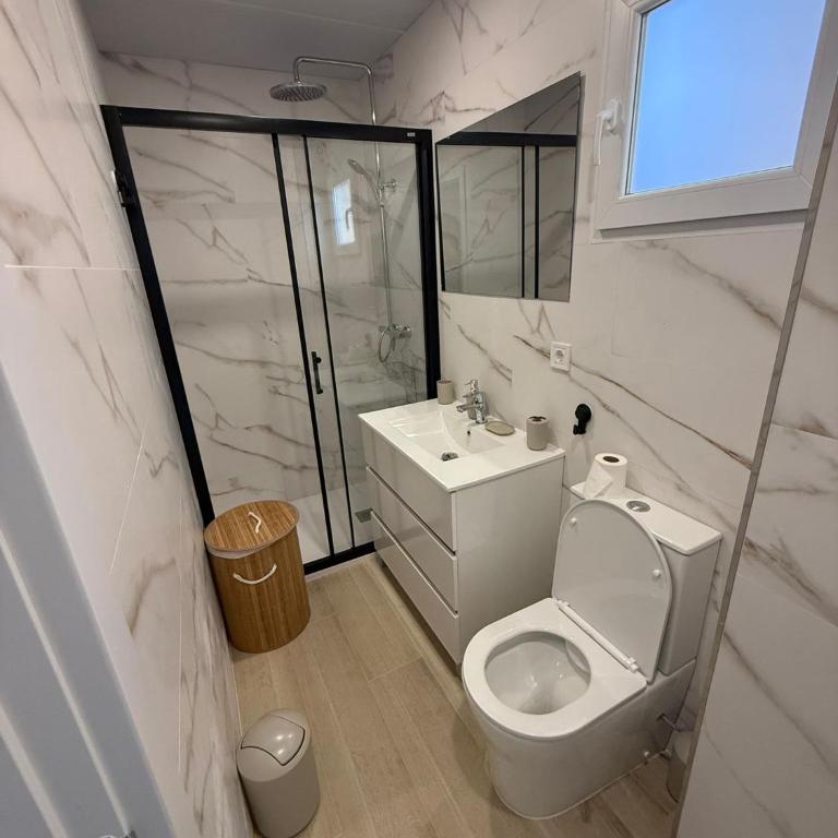 Independent Apartment At Villa Noelia Benalmádena With Private Pool, Garden & Parking - One-Bedroom House - 30