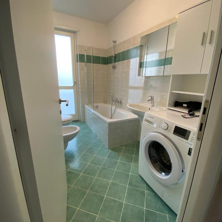 Mady home - Two-Bedroom Apartment - 9