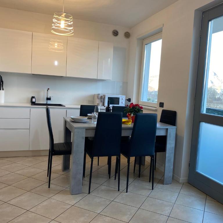 Mady home - Two-Bedroom Apartment - 10