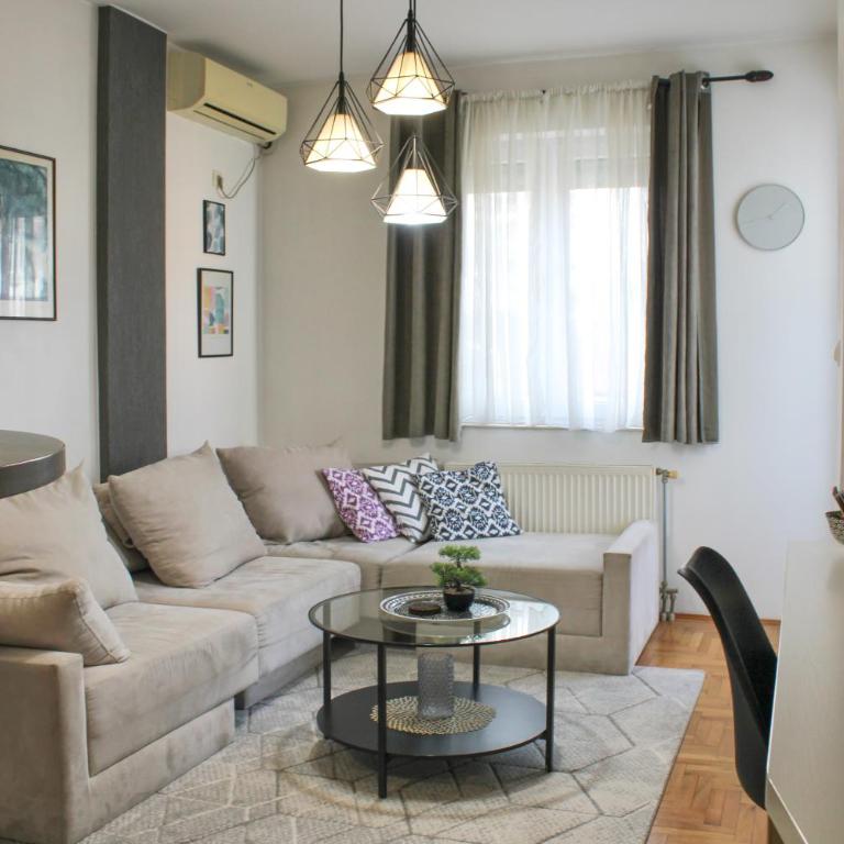 Very central cozy apartment - One-Bedroom Apartment - 2