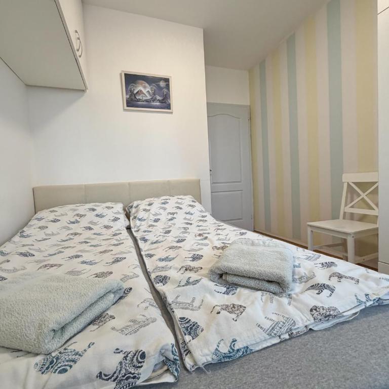 Very central cozy apartment - One-Bedroom Apartment - 24