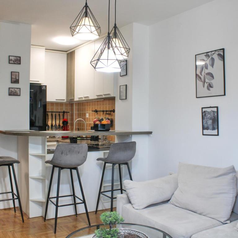 Very central cozy apartment - One-Bedroom Apartment - 12