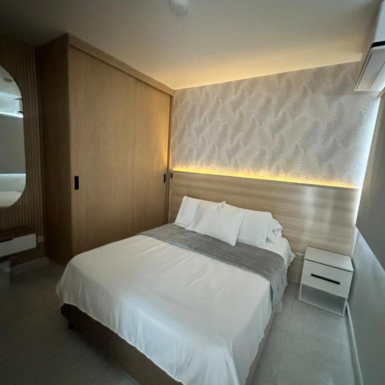 Ap311 Entrelagos Estilo y confort en Cartagena - Three-Bedroom Apartment - 11