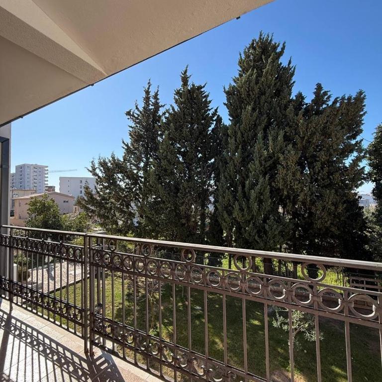 Barbara - Two-Bedroom Apartment - 25