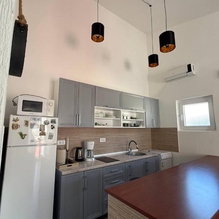 Barbara - Two-Bedroom Apartment - 21