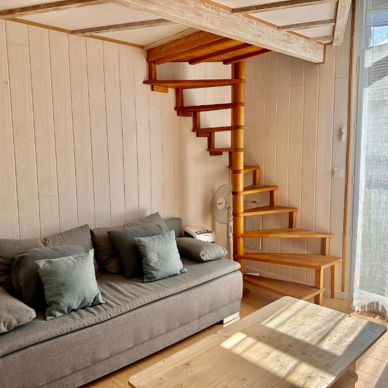 Le Marquis - Proche gare - 15 min Sanctuaire - One-Bedroom Apartment - 14