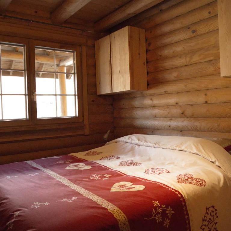 CHALET JACUZZI PRIVE, TERRASSE et VUE MONTAGNE DANS CAMPING 3 ETOILES - Appartement 3 Chambres - 6