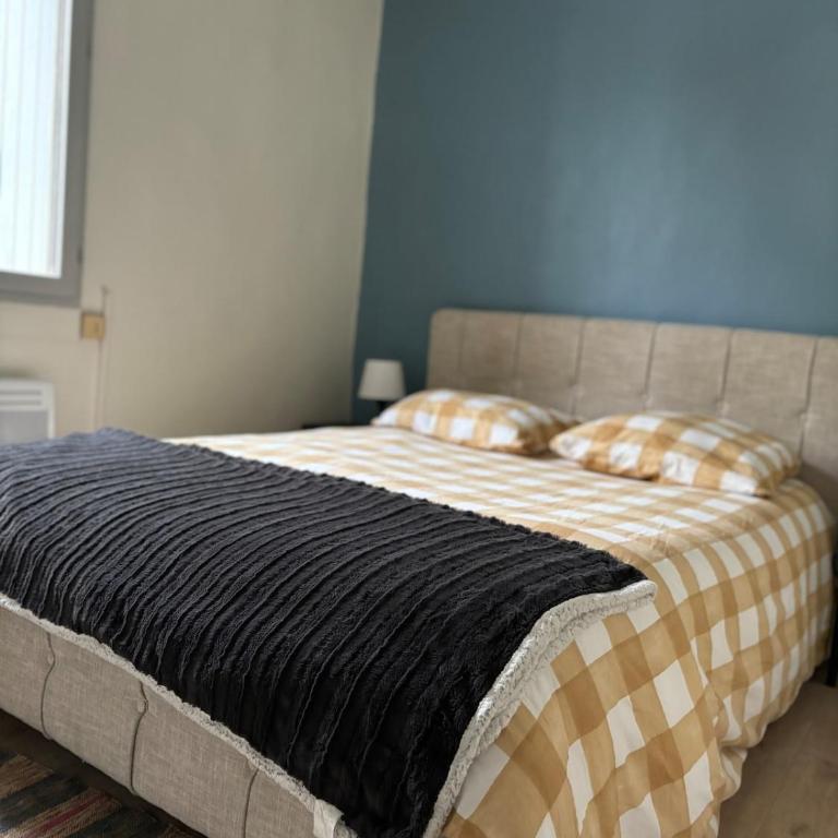 Spacious studio on the edge of the historic center - Apartment mit 1 Schlafzimmer - 16