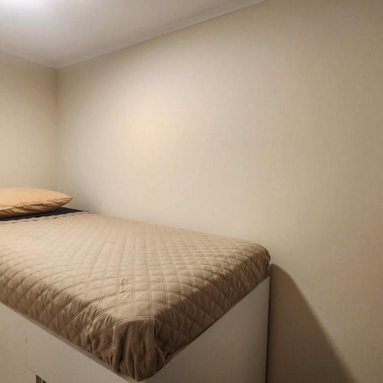Macul metro carlos valdovino Laguna 3hE - Two-Bedroom Apartment - 2
