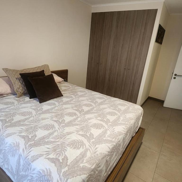 Macul metro carlos valdovino Laguna 3hE - Two-Bedroom Apartment - 14