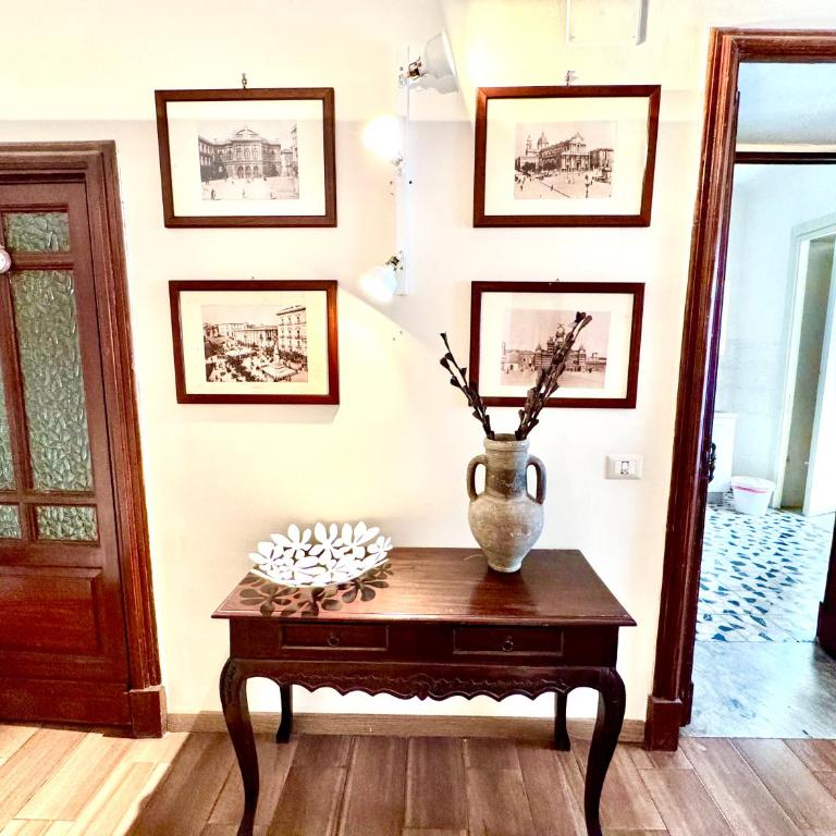 Sakè Maison de Charme - fascinating ancient Sicilian mansion - Two-Bedroom House - 31