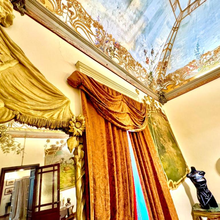 Sakè Maison de Charme - fascinating ancient Sicilian mansion - Two-Bedroom House - 6