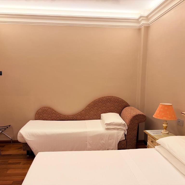 Albergo Cavalletto & Doge Orseolo - Camera Tripla Classic - 1