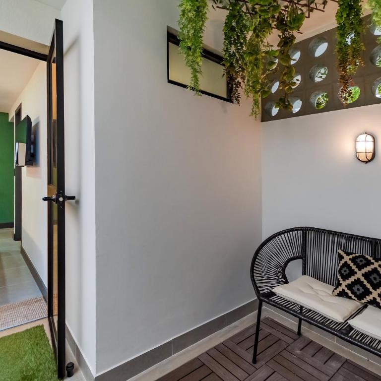 Sueño Caleño ApartaSuites - Habitación Doble con patio - 6