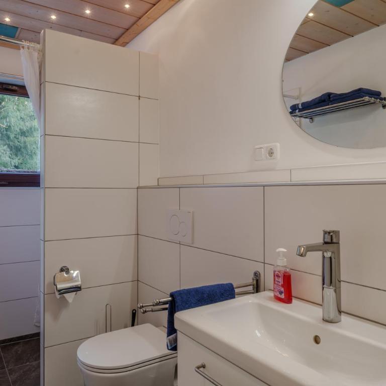 Adlerhorst - Doppelzimmer - 8